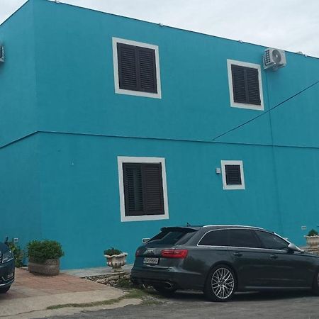 Apartments Andelka 파그 외부 사진